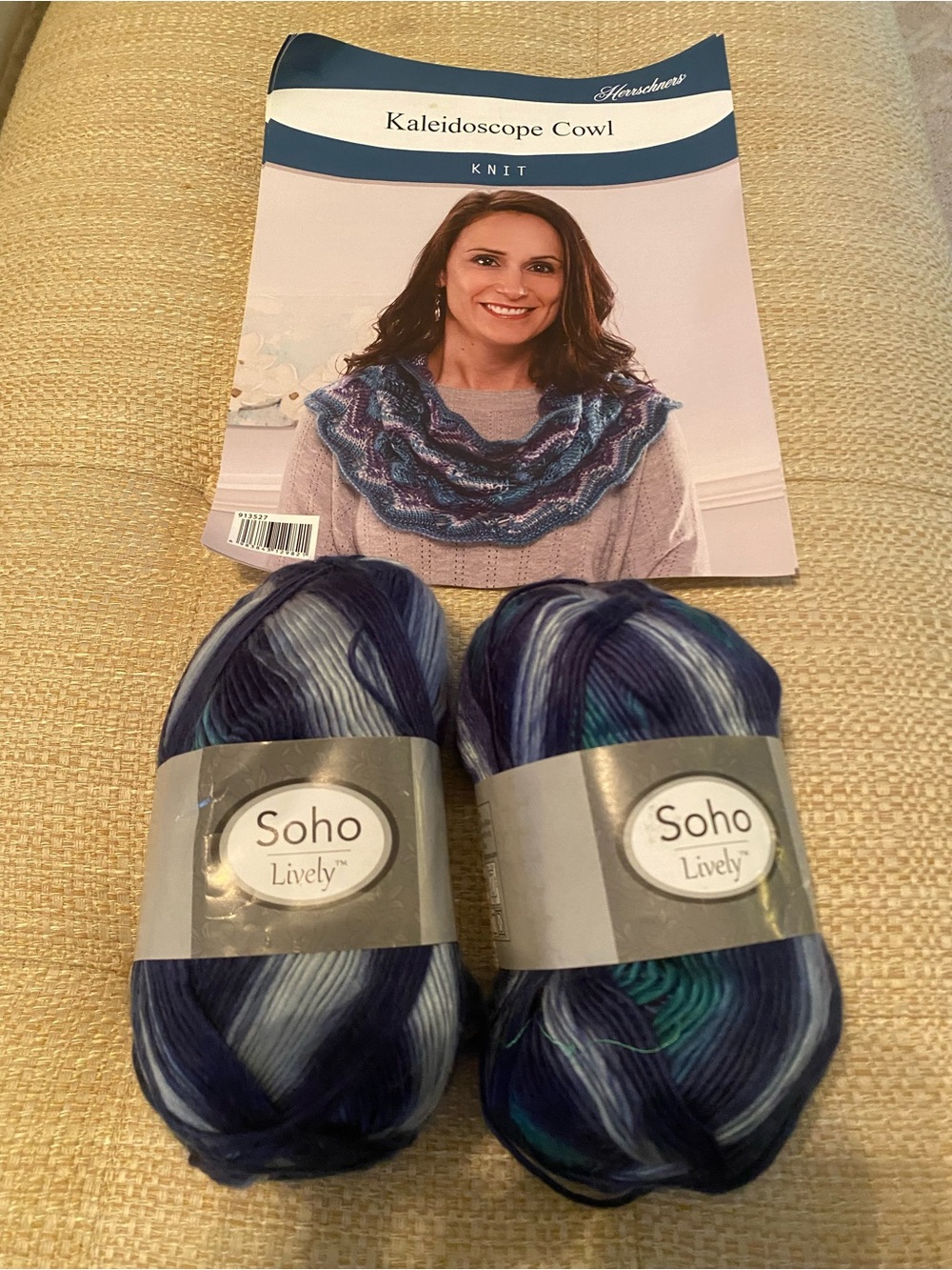 Herrschners Soho Lively Variegated Blue Knit Yarn + Kaleidoscope Cowl Pattern